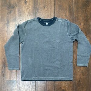 Quicksilver Gray/Blue Striped Crew Neck Long-sleeve Men's Tee Shirt. Reversible